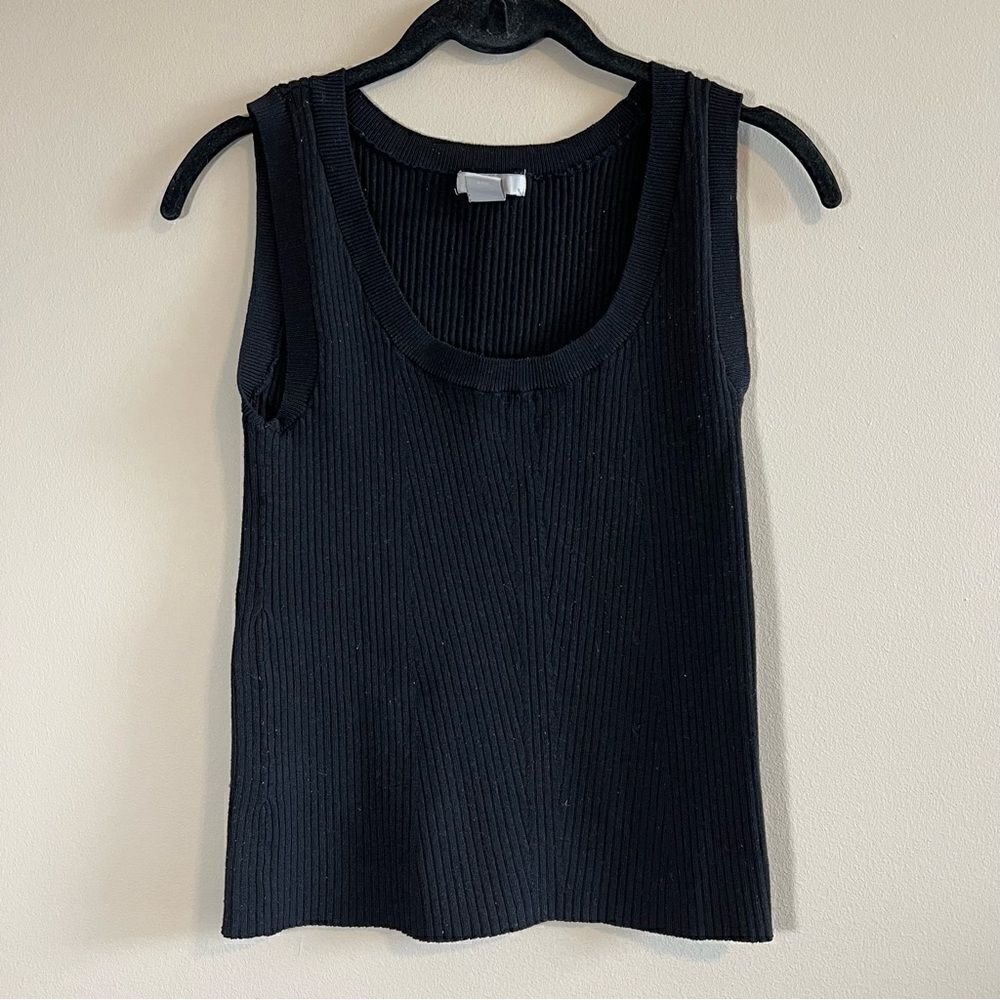 ✨ H&M Women’s Black Sweater Tank Top Small